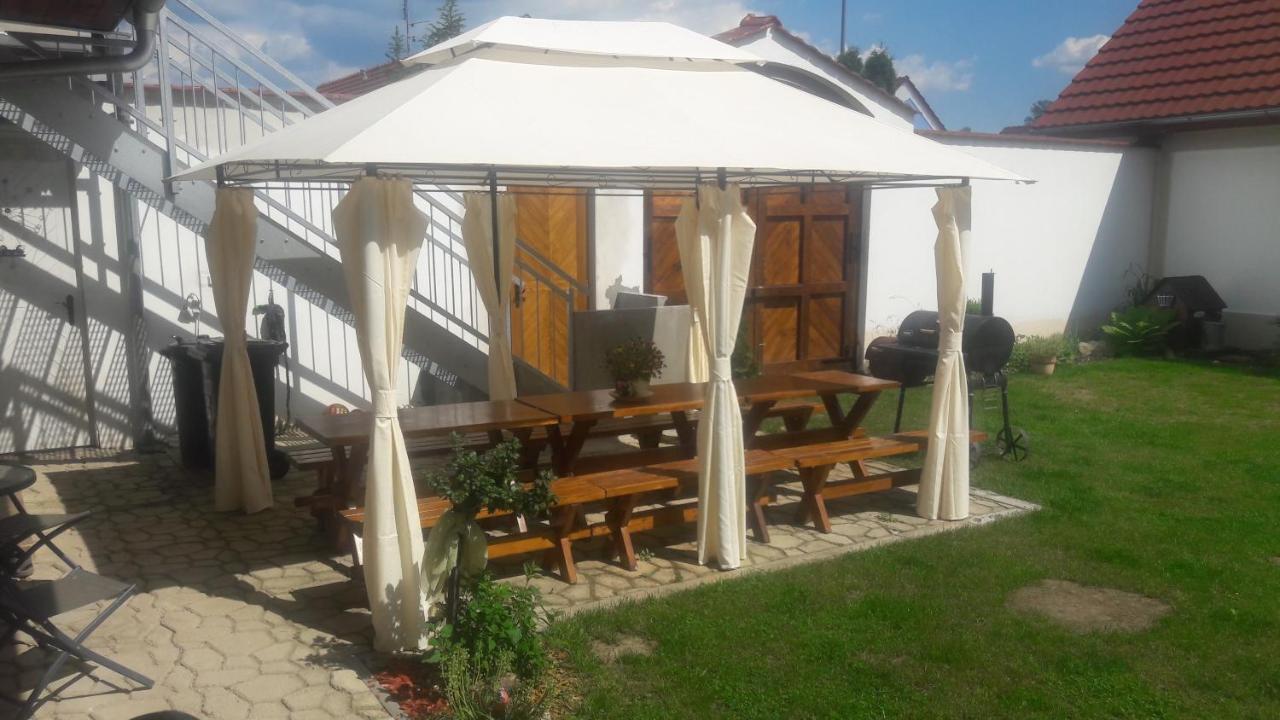 Ubytovani Otin Jindřichův Hradec Extérieur photo